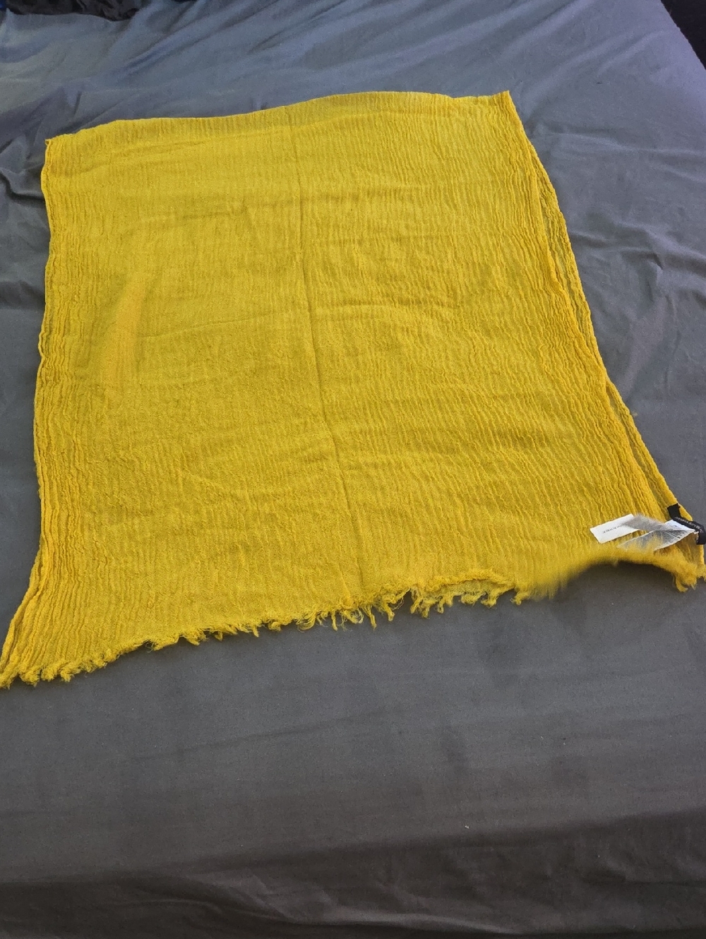 75" X 26'Banana Republic Mustard Yellow Lightweight Scarf